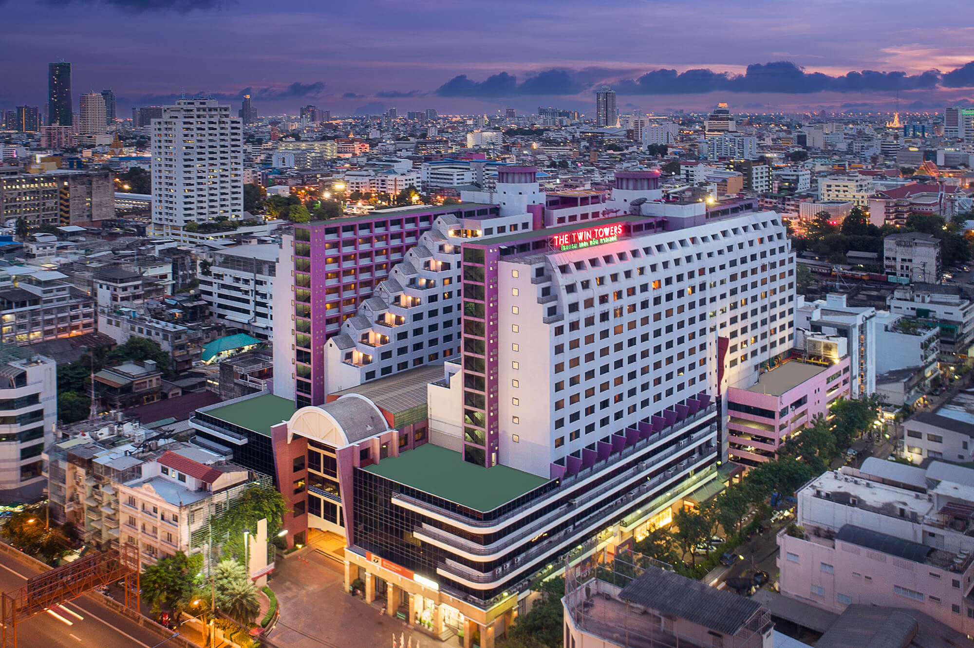 /UploadData/Hotels/twin towers_mz43kudb.5p5.jpg